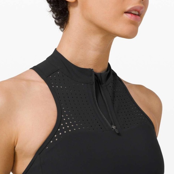 NWT Lululemon size 6 Unleash Strength Bra Medium Support Black Zip Up Perforated - Picture 3 of 16